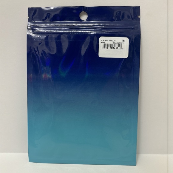 AYOUNIK Black and White Beaded Bracelets (Set of Two) - Picture 6 of 9